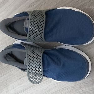 Nike sockdart